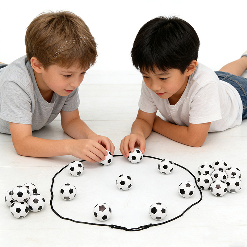 Gioco da Tavolo di Calcio Magn - Strategy Board Game recensione e prezzo